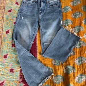 Stylish Blue Distressed Women's Jeans